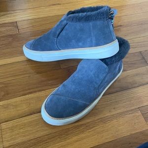 Toms Paxton shoes - size 8 1/2